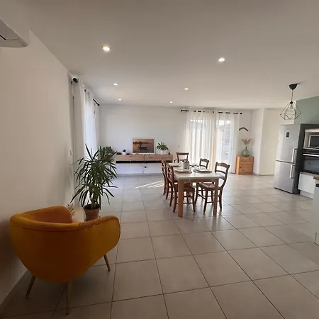 Semesterbostad Polypocket *